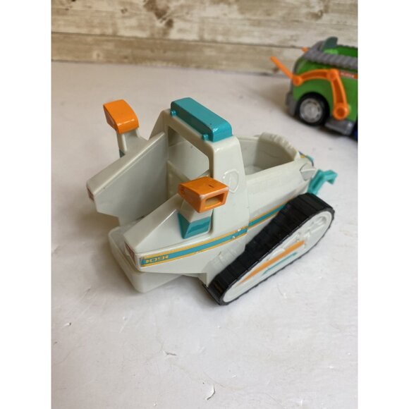 Odd Lot PAW Patrol ROCKY And Recycling Truck EVEREST Snow Mobile Vehicle - Picture 16 of 16